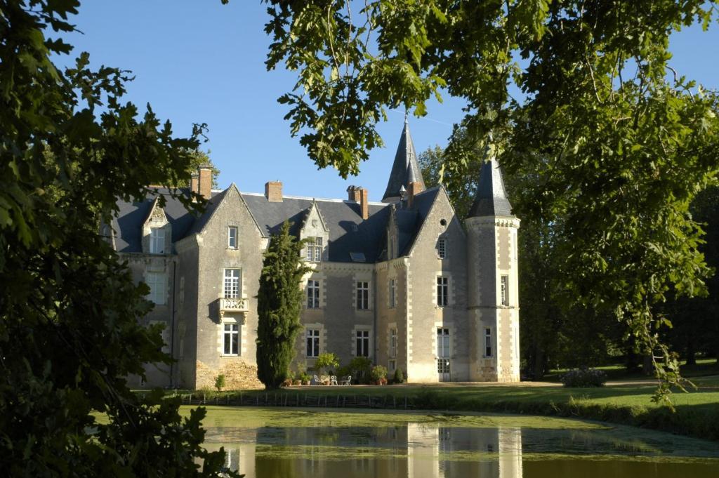 Chateau De Montriou Feneu Dış mekan fotoğraf